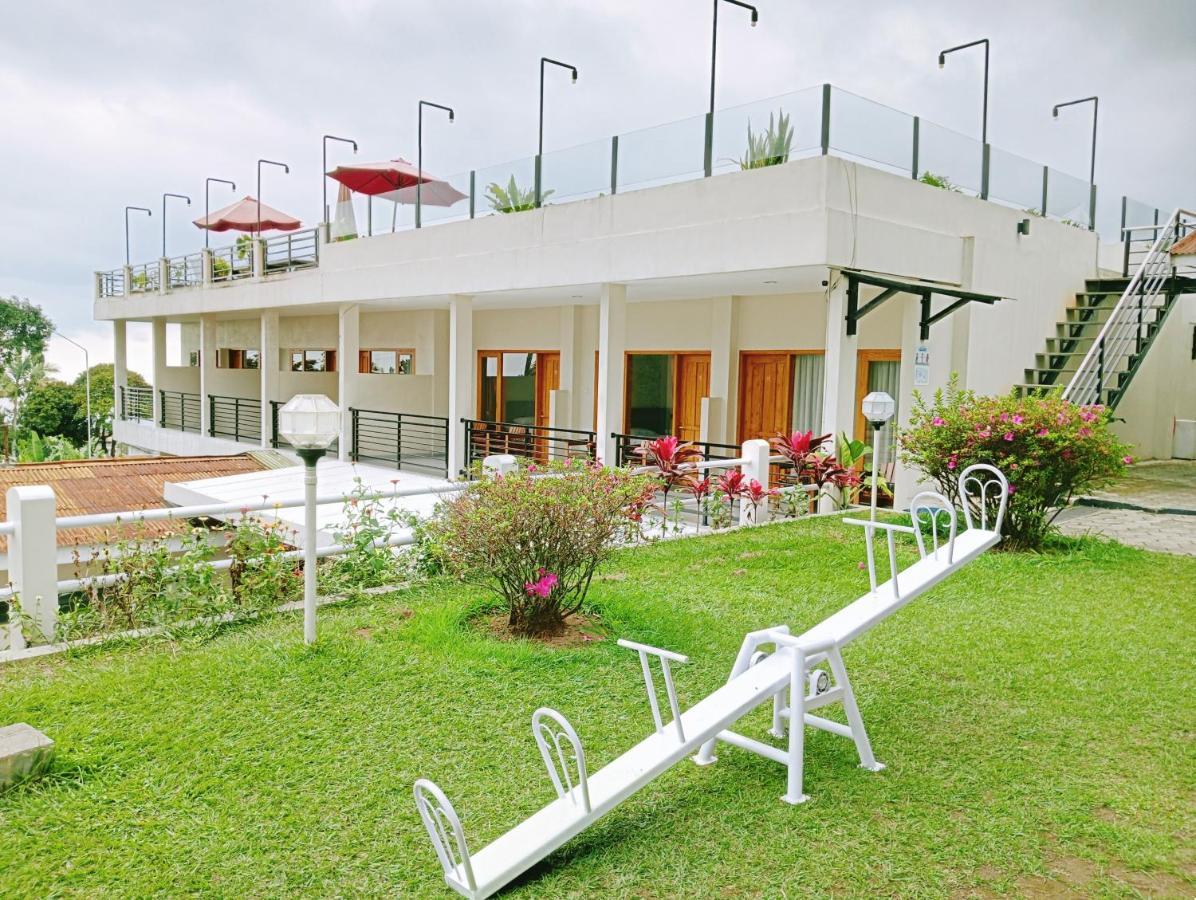 Hotel Pondok Asri Tawangmangu Exterior photo
