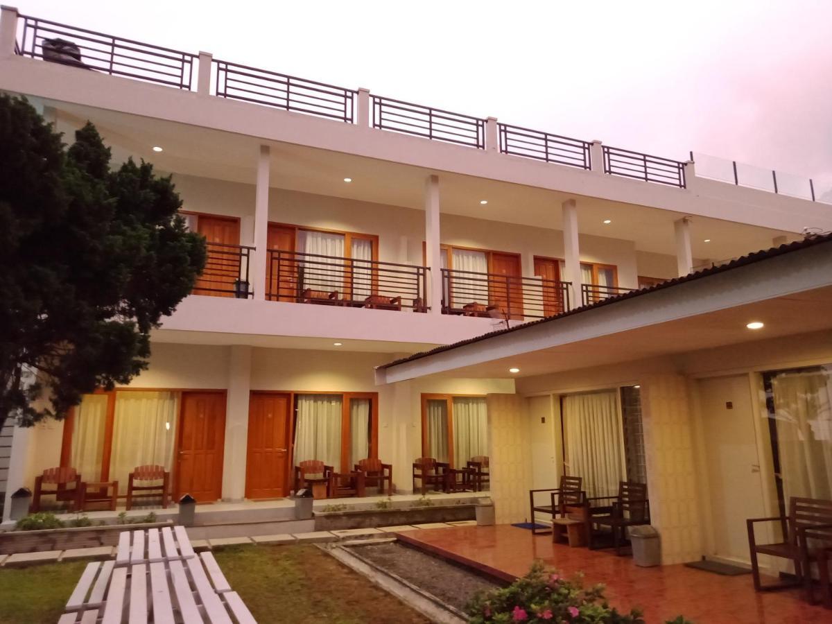 Hotel Pondok Asri Tawangmangu Exterior photo